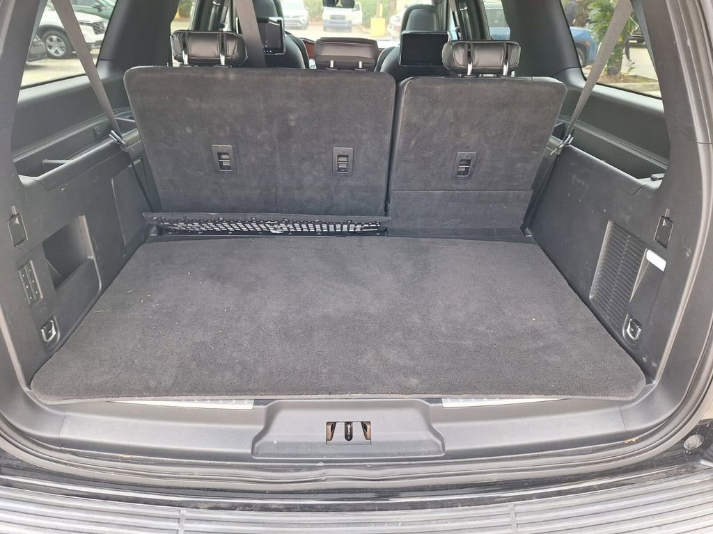 Used 2018 Lincoln Navigator L Reserve w/ Technology Package image 29