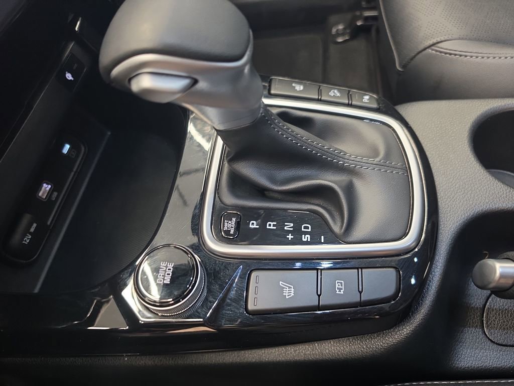 Used 2025 Kia Seltos EX w/ EX Sunroof Package image 28