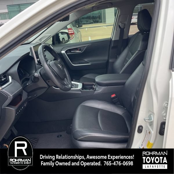 Used 2020 Toyota RAV4 Limited AWD/4WD image 9