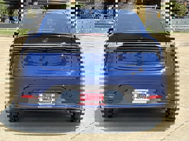 New 2026 Toyota Prius Plug-In Hybrid image 4
