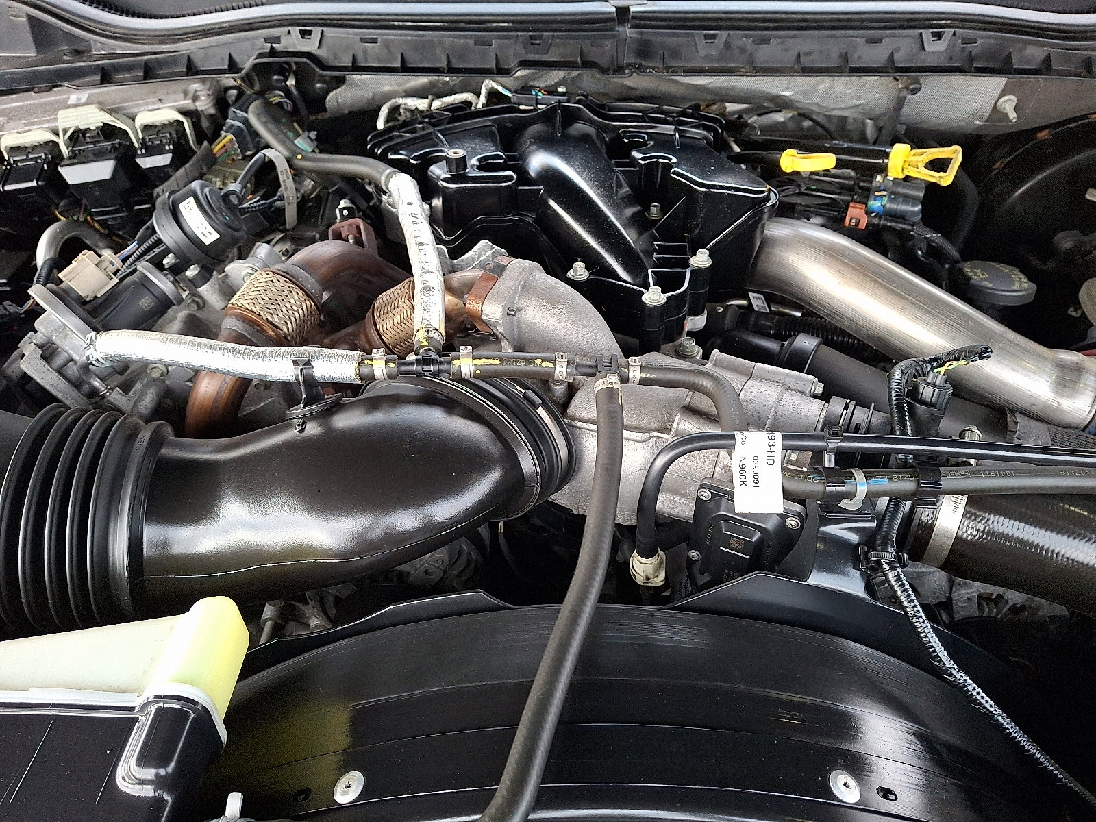 Used 2019 Ford F350 Lariat w/ Chrome Package image 27