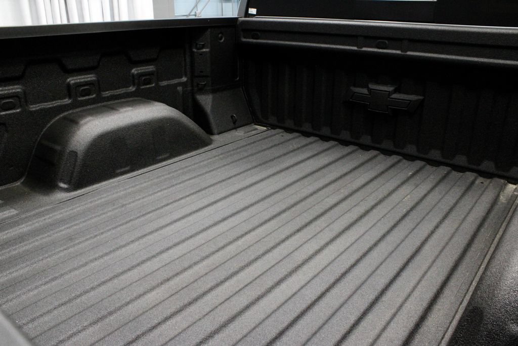 Used 2026 Chevrolet Silverado 1500 RST AWD/4WD image 14