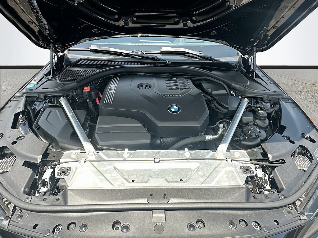 Used 2021 BMW 430i Coupe w/ M Sport Package RWD image 31