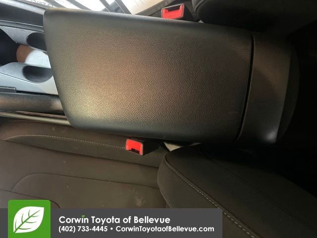 Used 2024 Hyundai Elantra SEL image 26