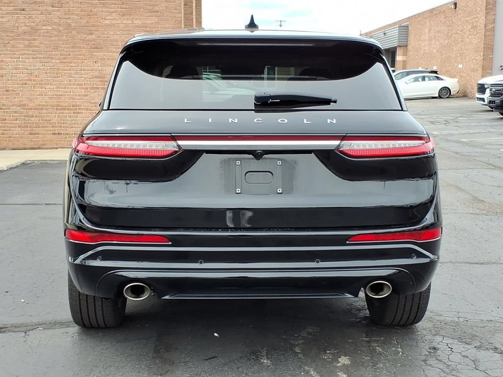 Used 2023 Lincoln Corsair AWD w/ Equipment Group 101A image 6