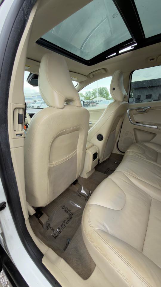 Used 2012 Volvo XC60 3.2 AWD/4WD image 34