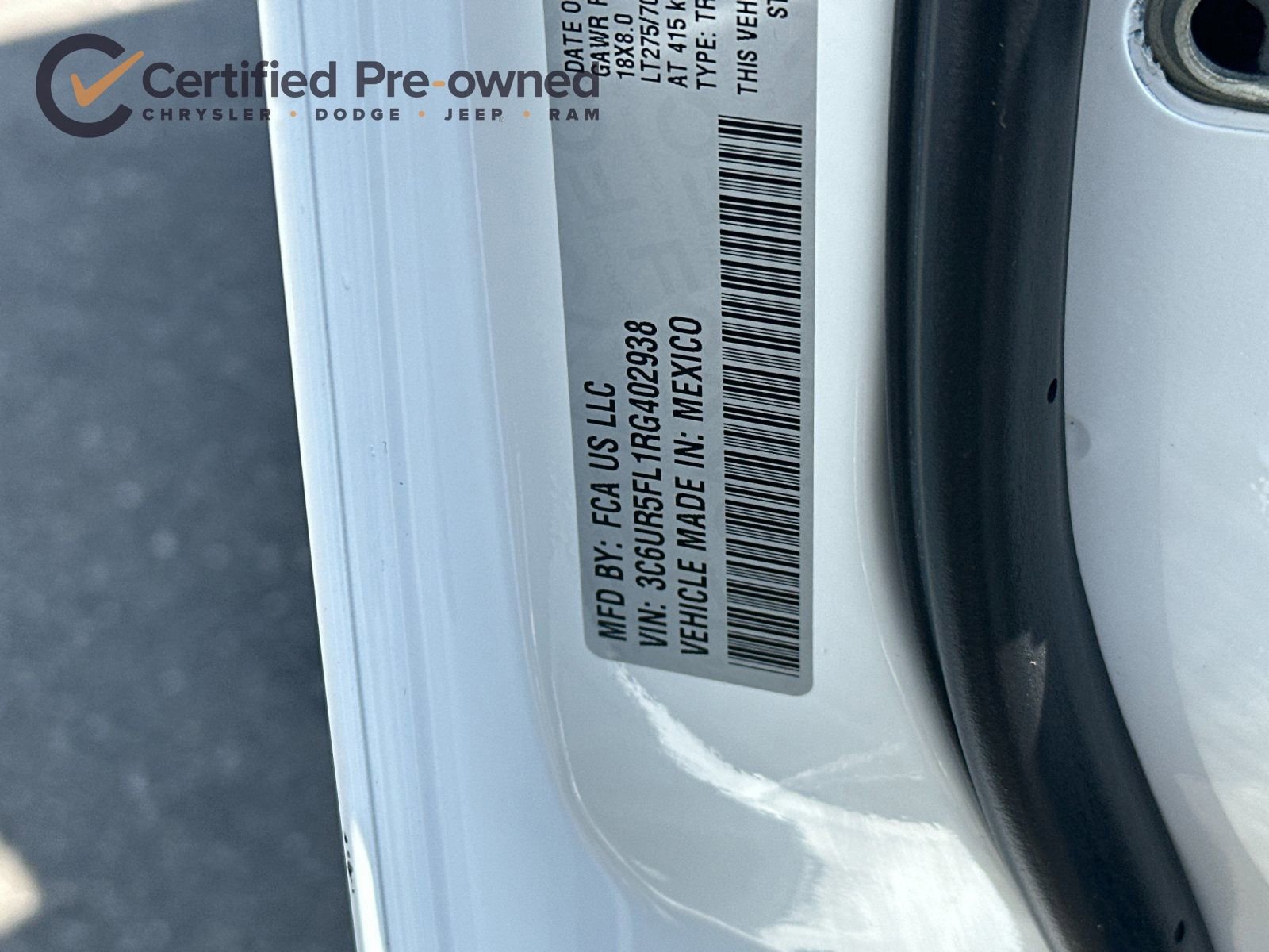 Used 2024 RAM 2500 Laramie w/ Safety Group AWD/4WD image 29
