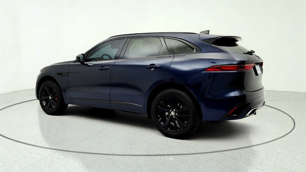 Used 2024 Jaguar F-PACE R-Dynamic S AWD/4WD image 7