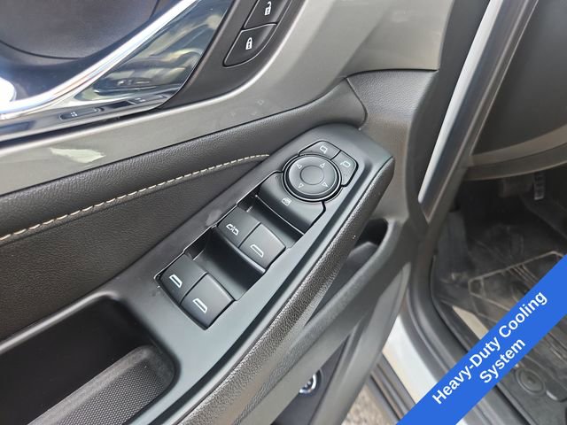 Used 2023 Chevrolet Traverse LT image 12