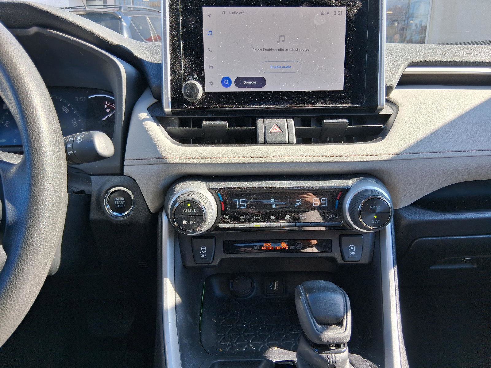 Used 2024 Toyota RAV4 XLE image 16