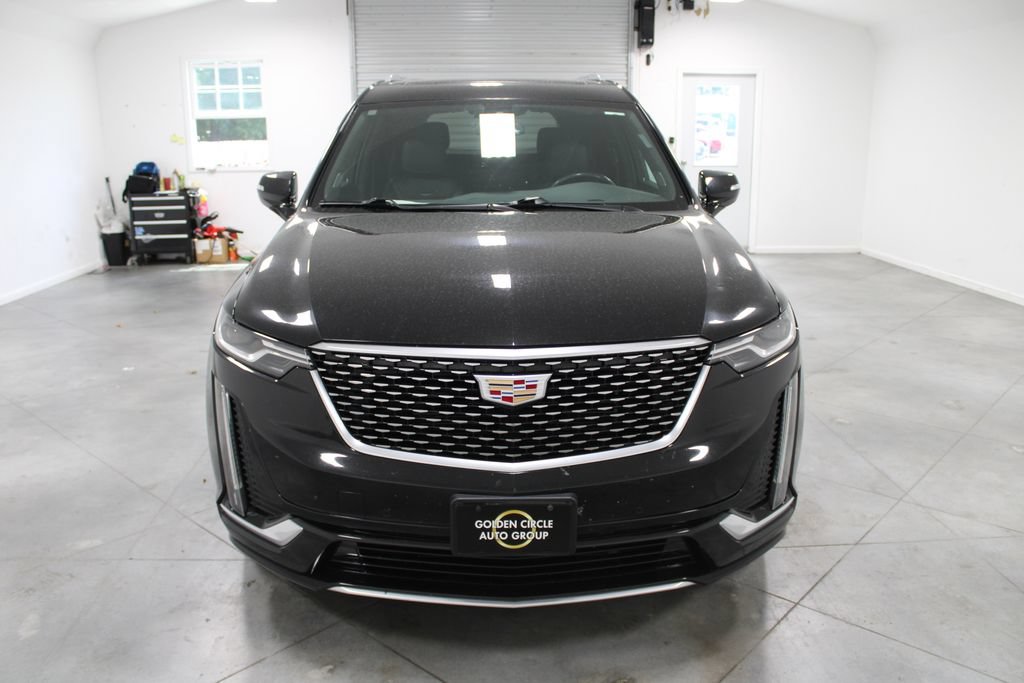 Used 2024 Cadillac XT6 Premium Luxury AWD/4WD image 3