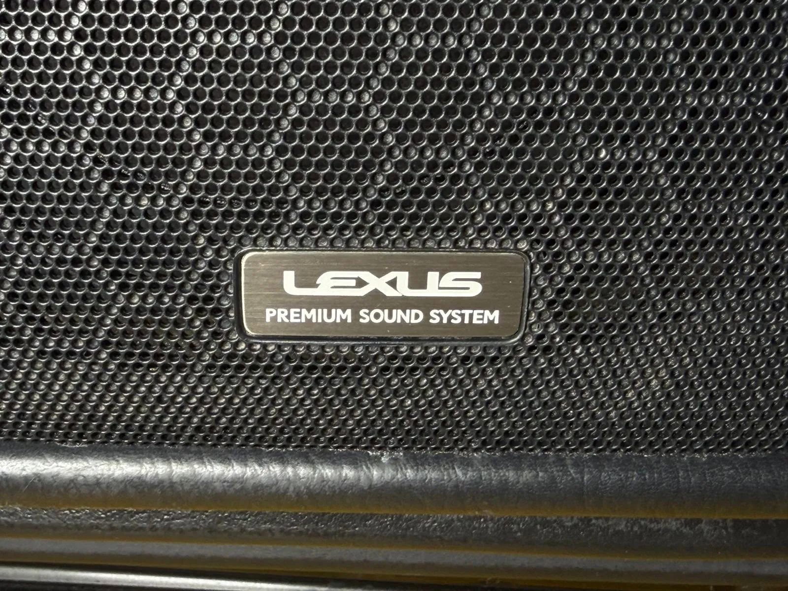 Used 2013 Lexus LS 460 w/ Comfort Pkg image 38