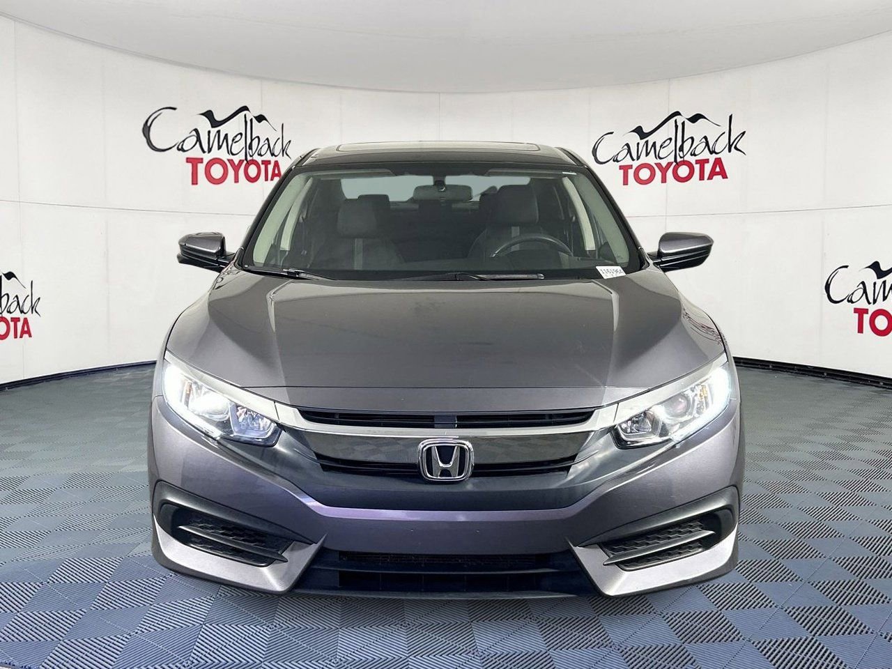 Used 2017 Honda Civic EX image 2