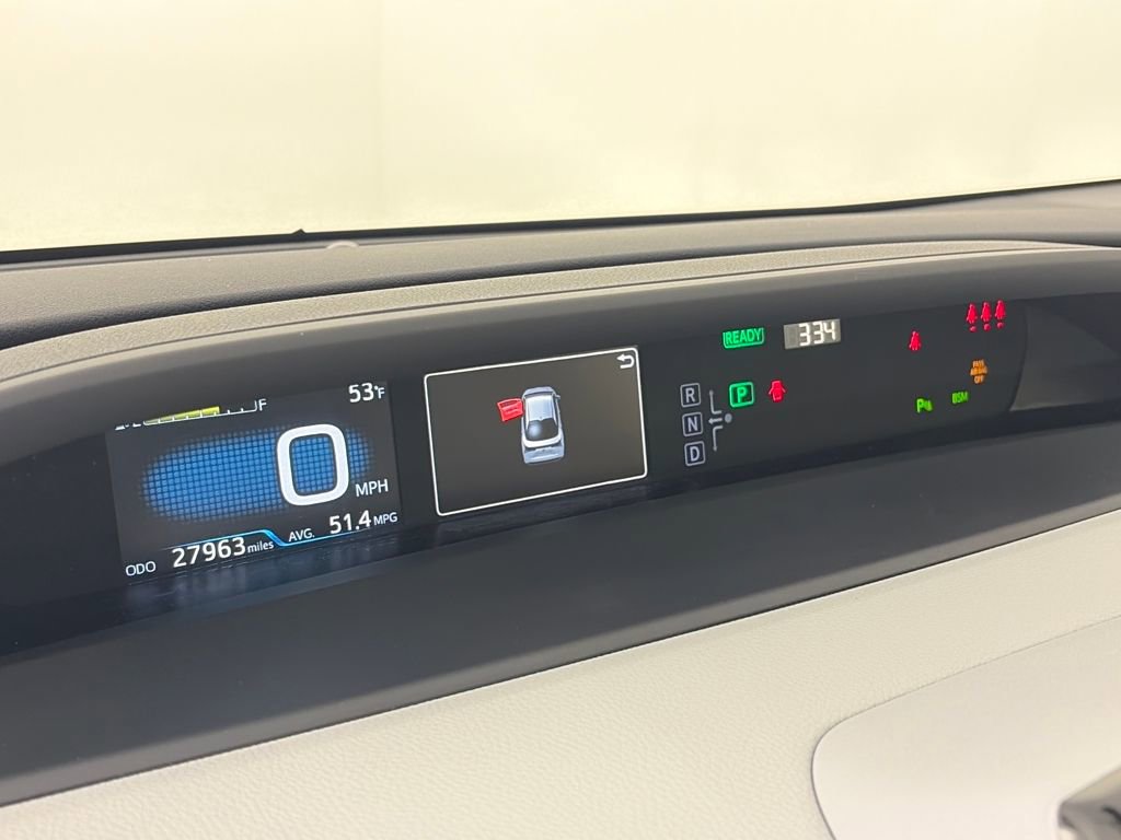 Used 2020 Toyota Prius LE w/ Carpet Mat Package image 15