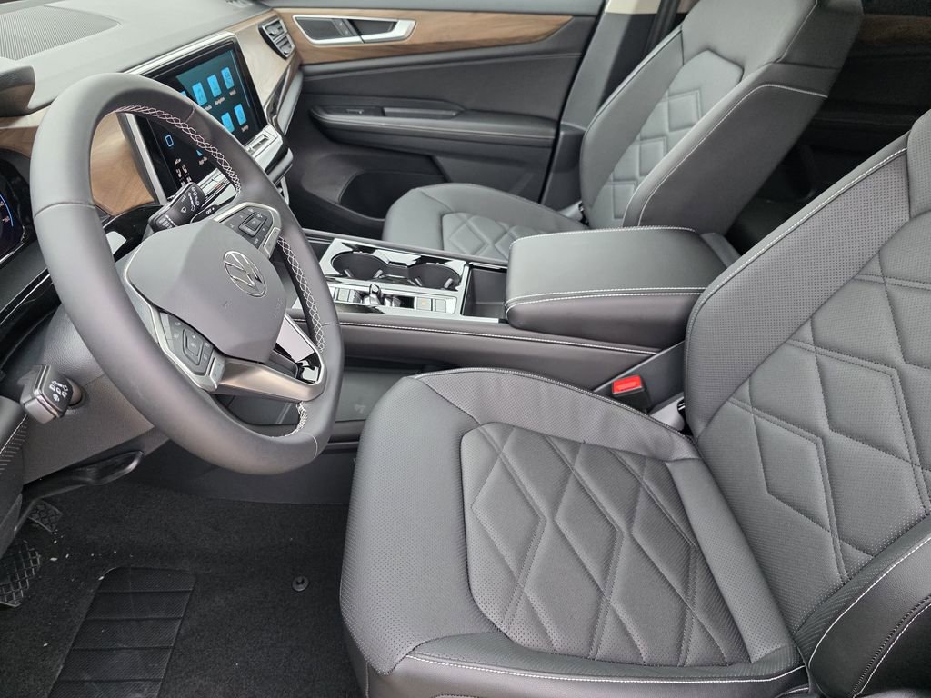 New 2026 Volkswagen Atlas SE image 9