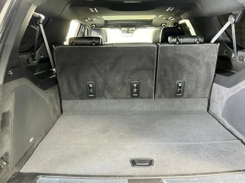 Used 2022 Cadillac Escalade ESV Premium Luxury AWD/4WD image 27