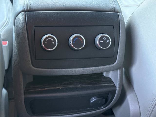Used 2014 Buick Enclave Leather FWD image 24