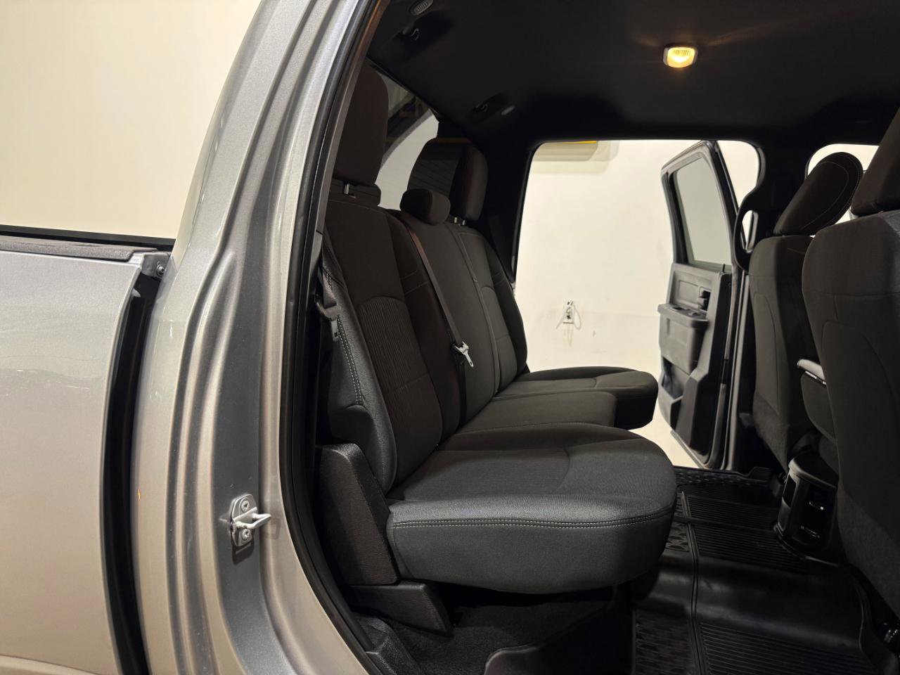 Used 2021 RAM 3500 Tradesman AWD/4WD image 15