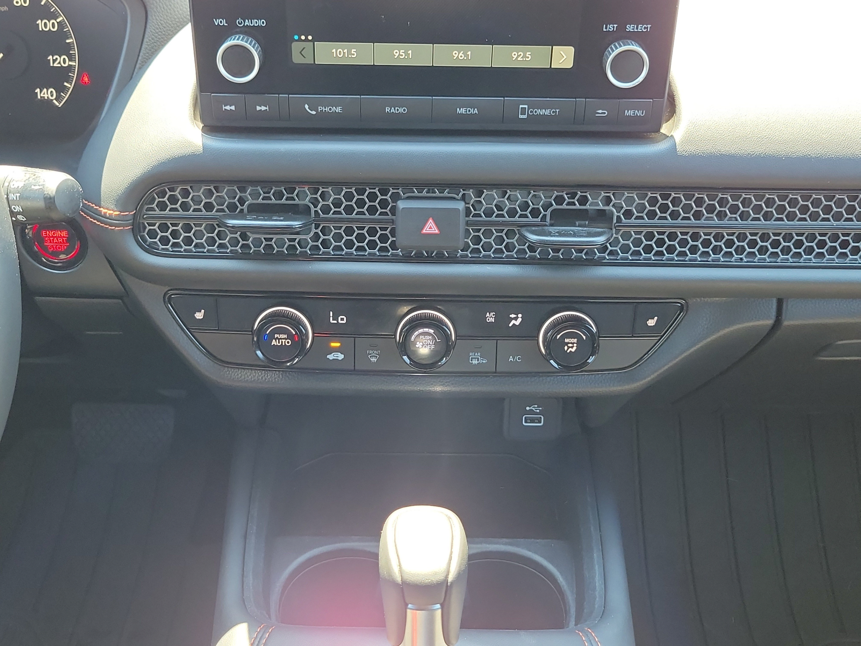 Certified 2025 Honda HR-V Sport image 14