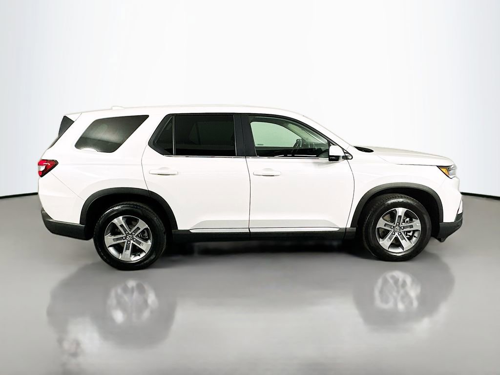 Used 2023 Honda Pilot EX-L image 9