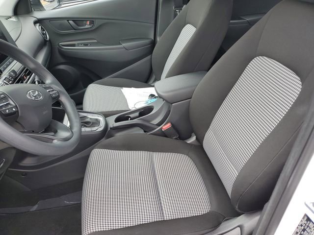 Used 2023 Hyundai Kona SE w/ Cargo Package AWD/4WD image 17