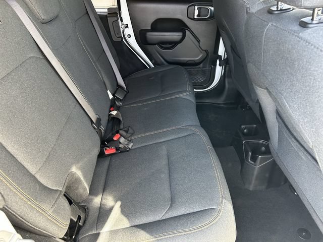 Used 2024 Jeep Wrangler Unlimited Sport AWD/4WD image 14