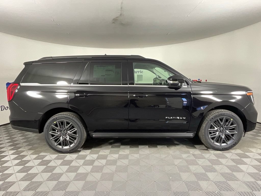 New 2027 Ford Expedition Platinum RWD image 2