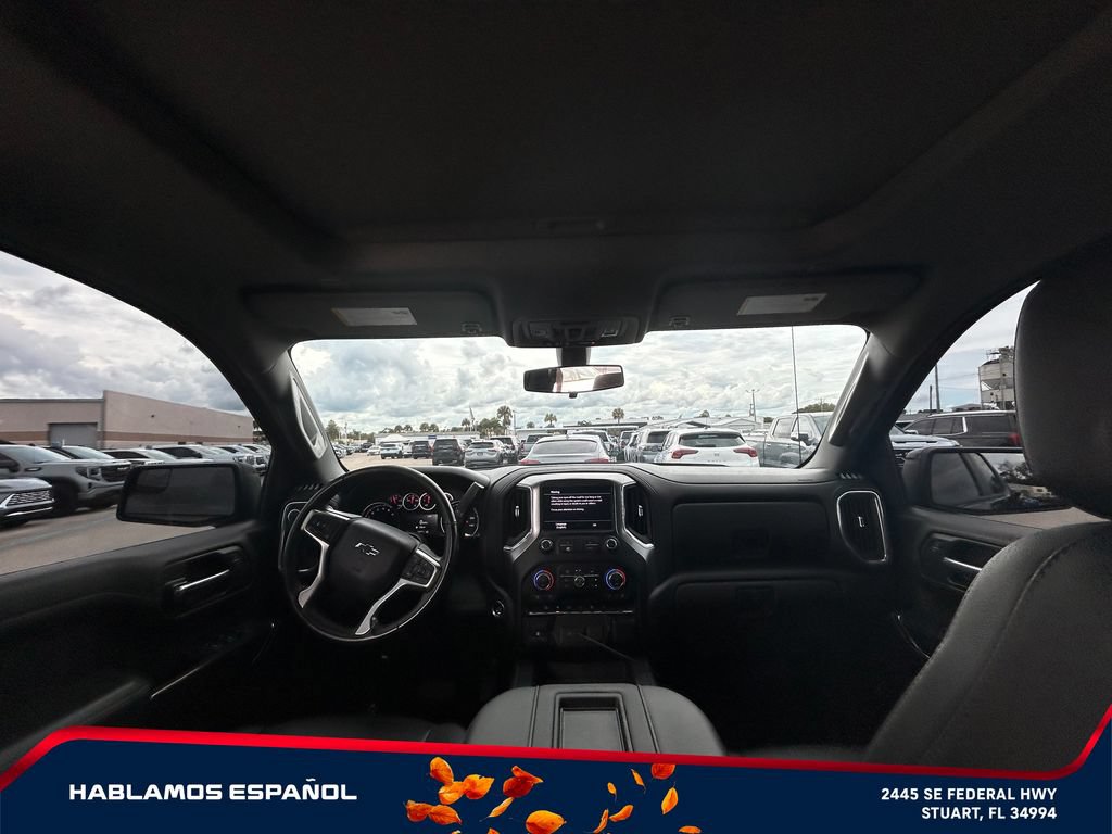 Used 2022 Chevrolet Silverado 1500 RST w/ LPO, Blackout Package AWD/4WD image 14