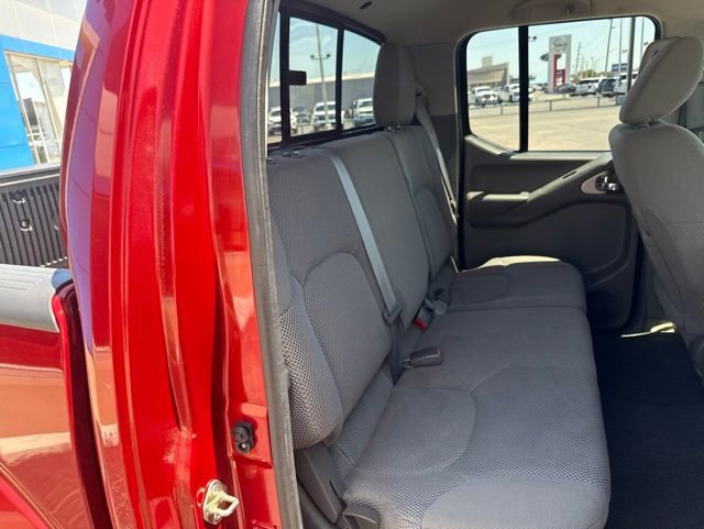 Used 2017 Nissan Frontier SV AWD/4WD image 15