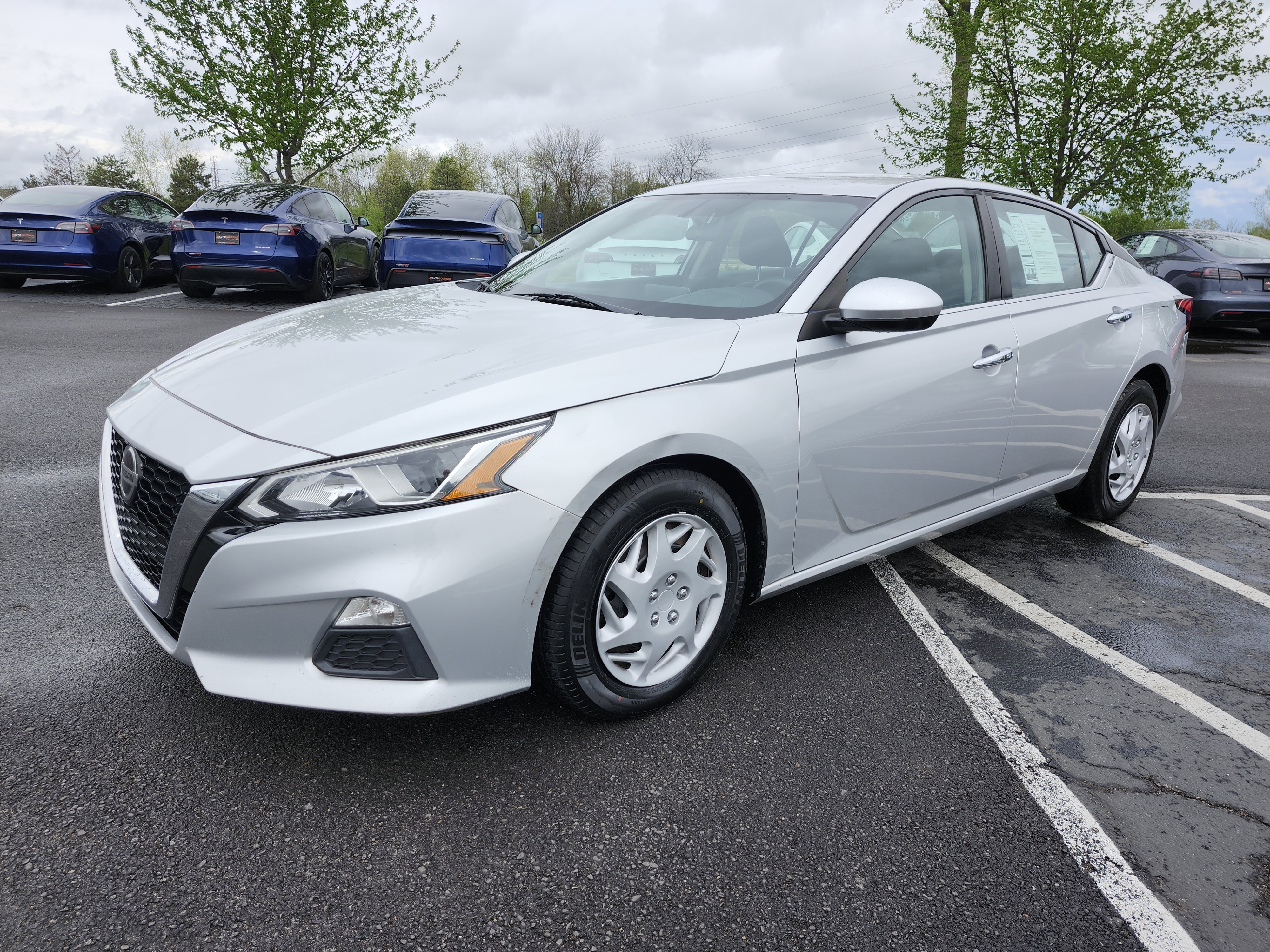 Used 2020 Nissan Altima 2.5 S FWD image 11