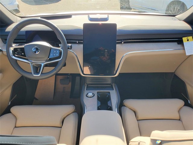 New 2025 Volvo EX90 Ultra w/ Protection Package Premier image 25