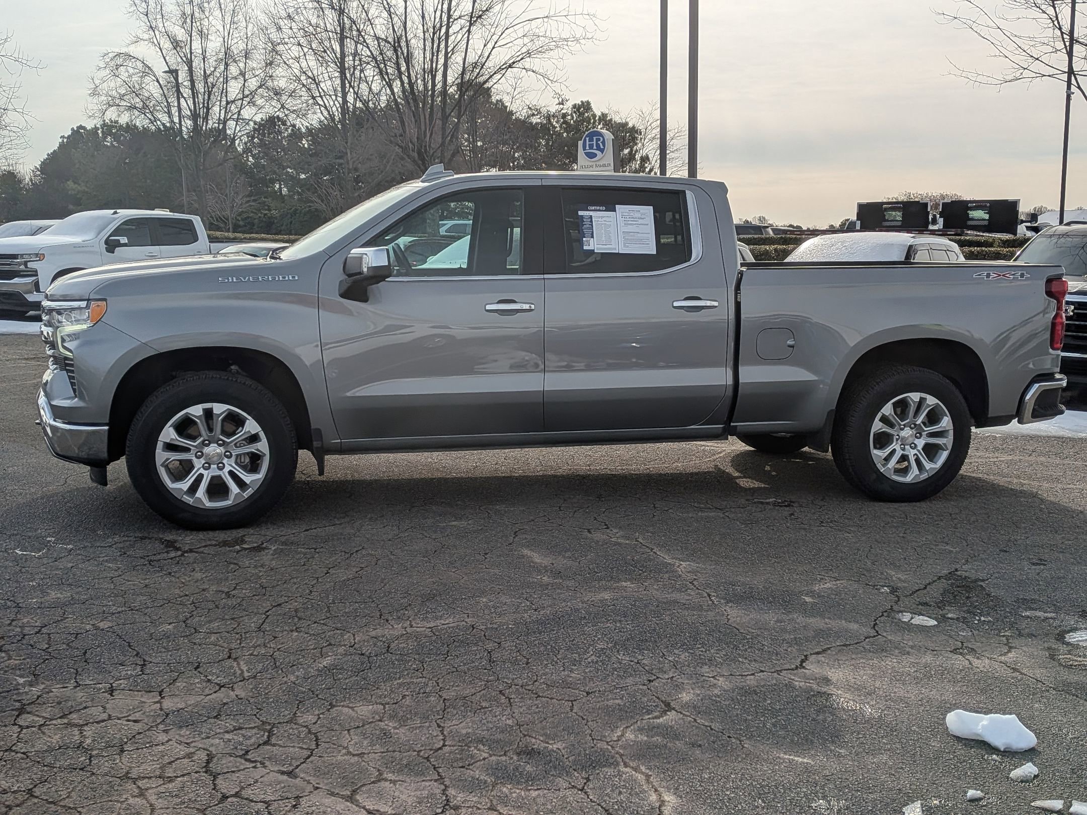 Used 2023 Chevrolet Silverado 1500 LTZ w/ Technology Package image 6