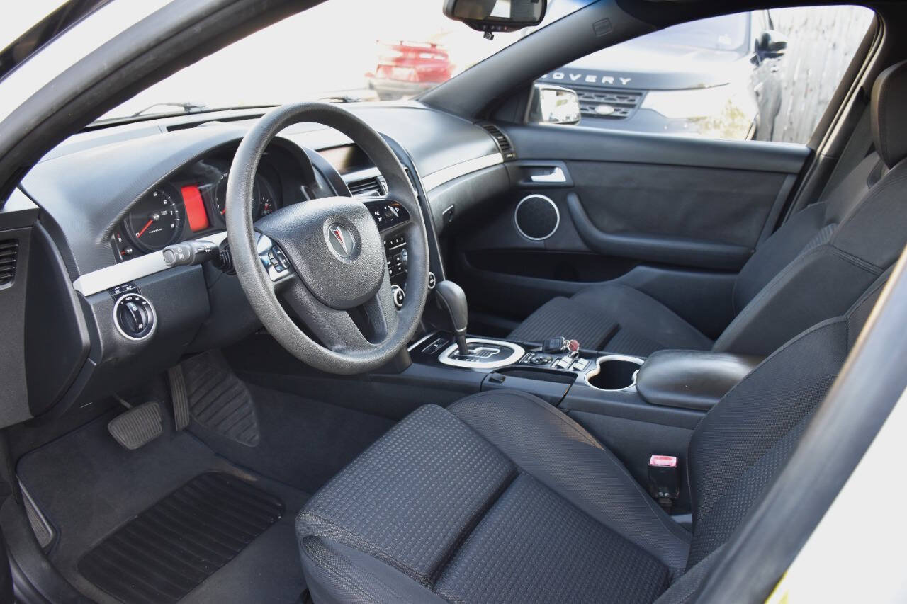Used 2008 Pontiac G8 RWD image 10