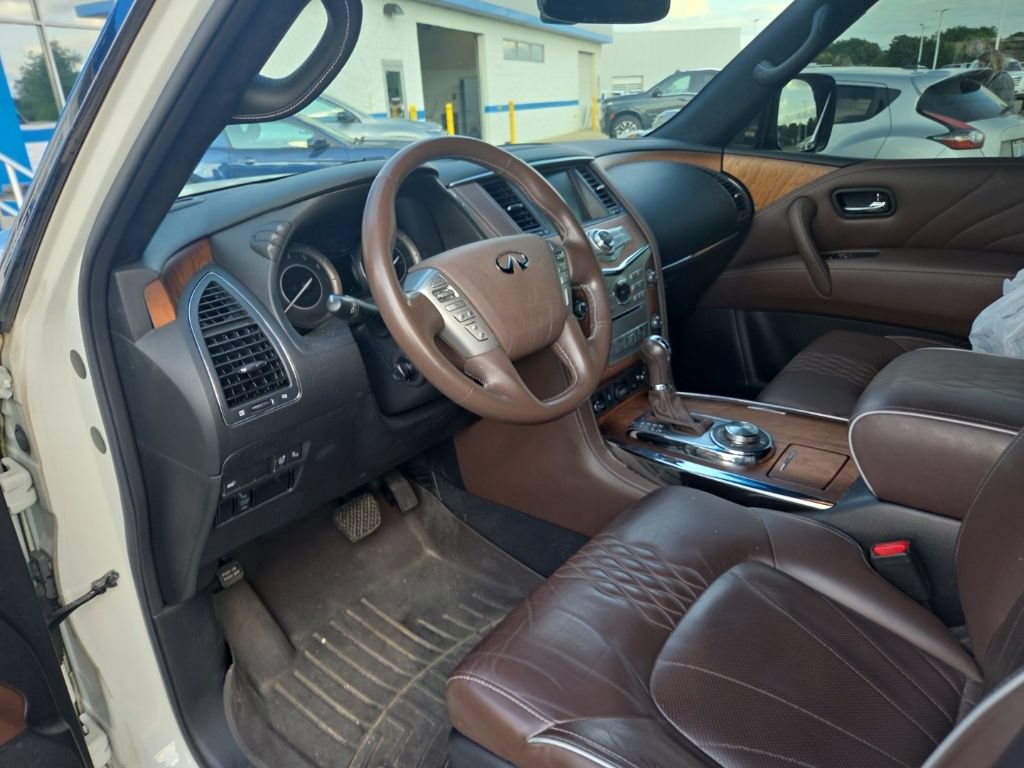 Used 2017 INFINITI QX80 Limited w/ All Season Package AWD/4WD image 14