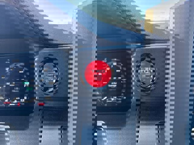 Certified 2025 Toyota 4Runner TRD Off-Road image 28