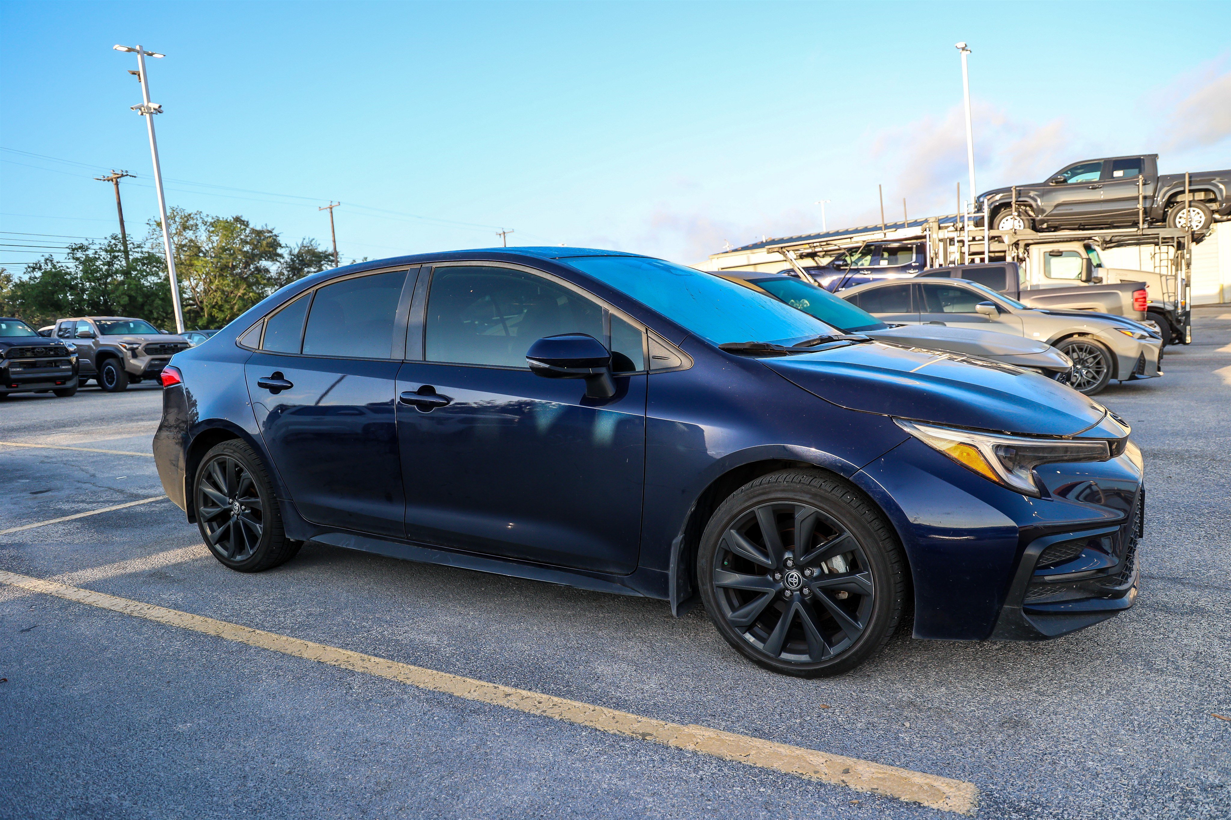 Certified 2025 Toyota Corolla SE FWD image 7