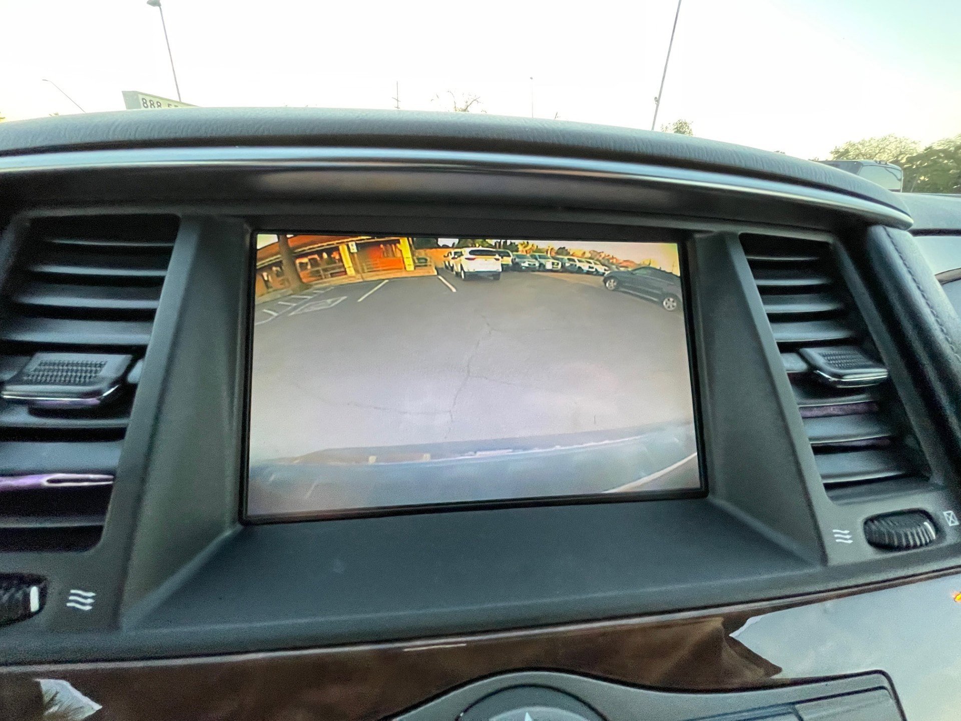 Used 2018 Nissan Armada SV w/ Driver Package AWD/4WD image 20