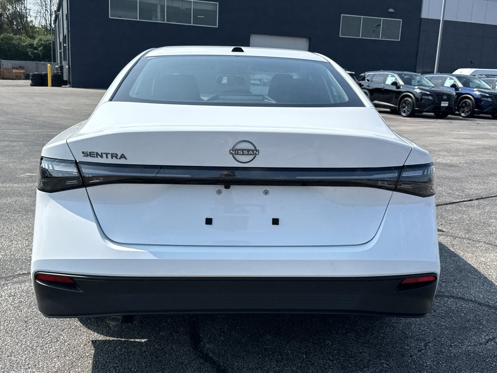 New 2027 Nissan Sentra SV FWD image 7