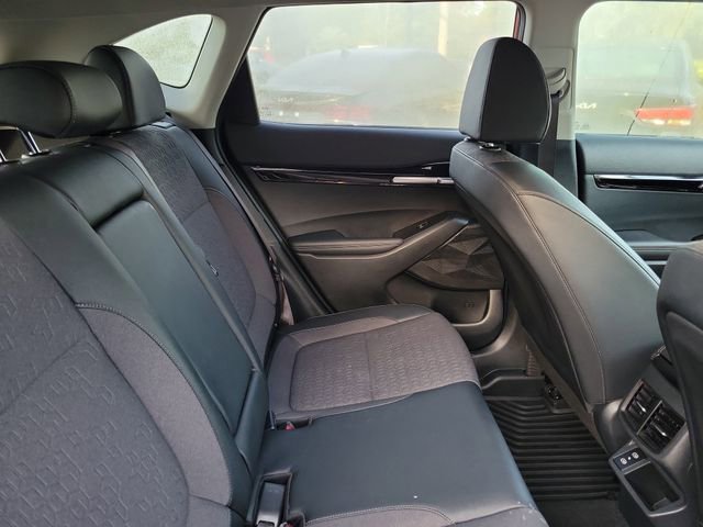 Used 2025 Kia Seltos S image 32