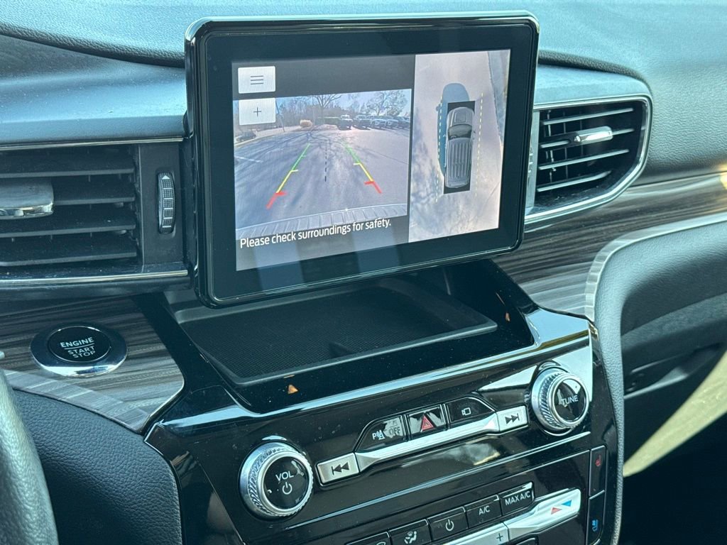 Used 2023 Ford Explorer Limited w/ Equipment Group 301A image 34