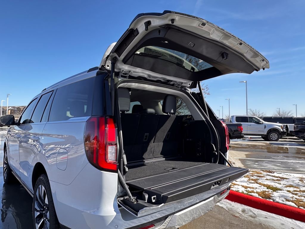 New 2025 Ford Expedition Platinum w/ Driver's Package image 59