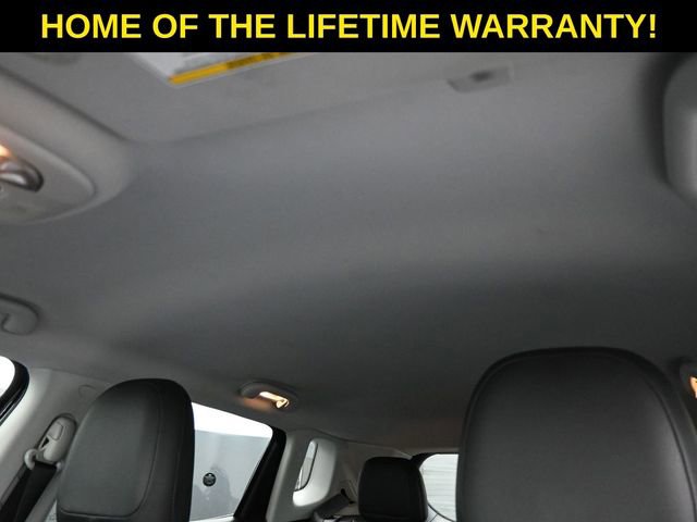 Used 2018 Jeep Compass Limited w/ Navigation Group image 38