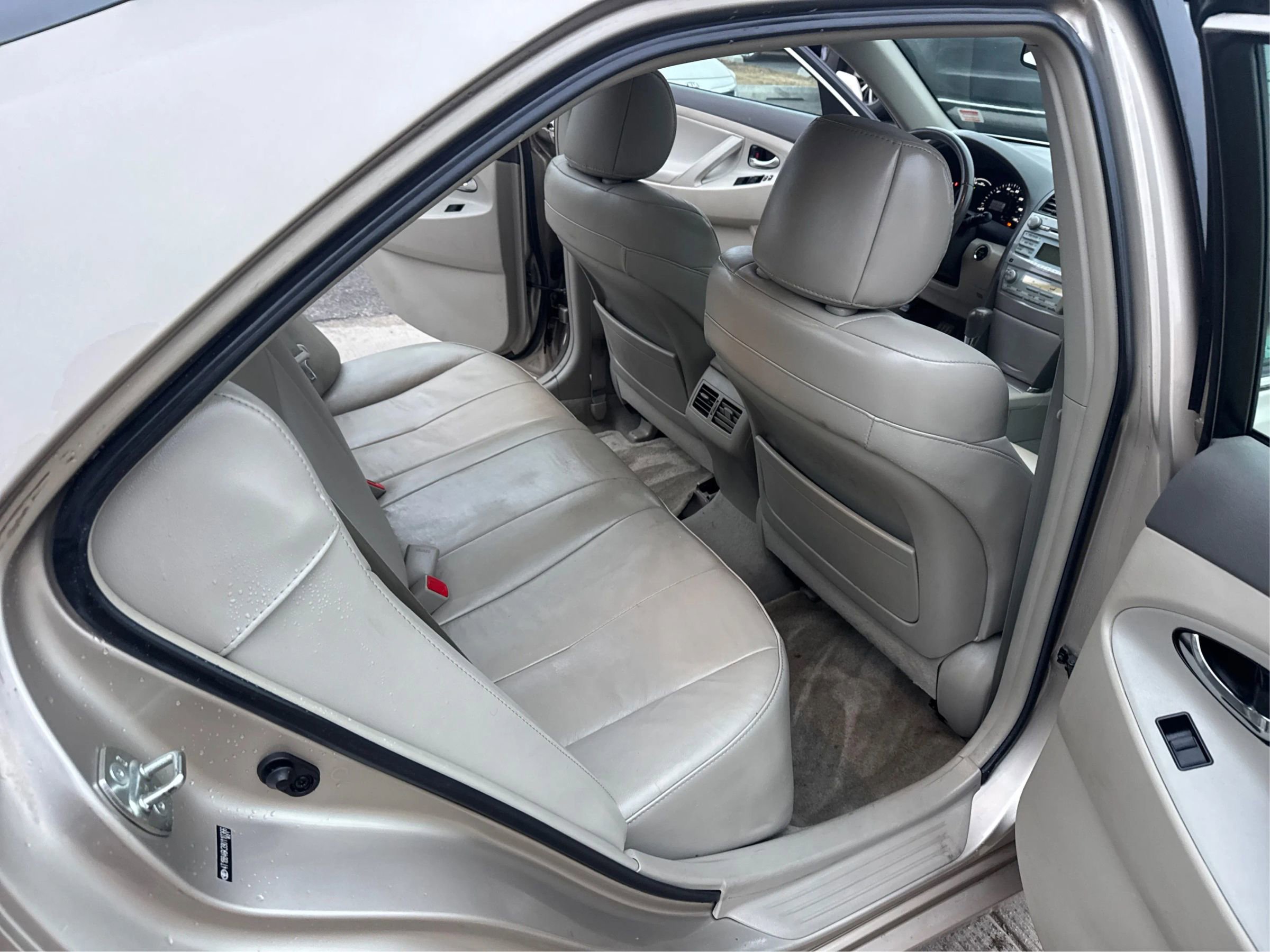 Used 2009 Toyota Camry Hybrid image 18