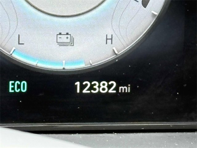 Used 2022 Hyundai Tucson Limited image 12