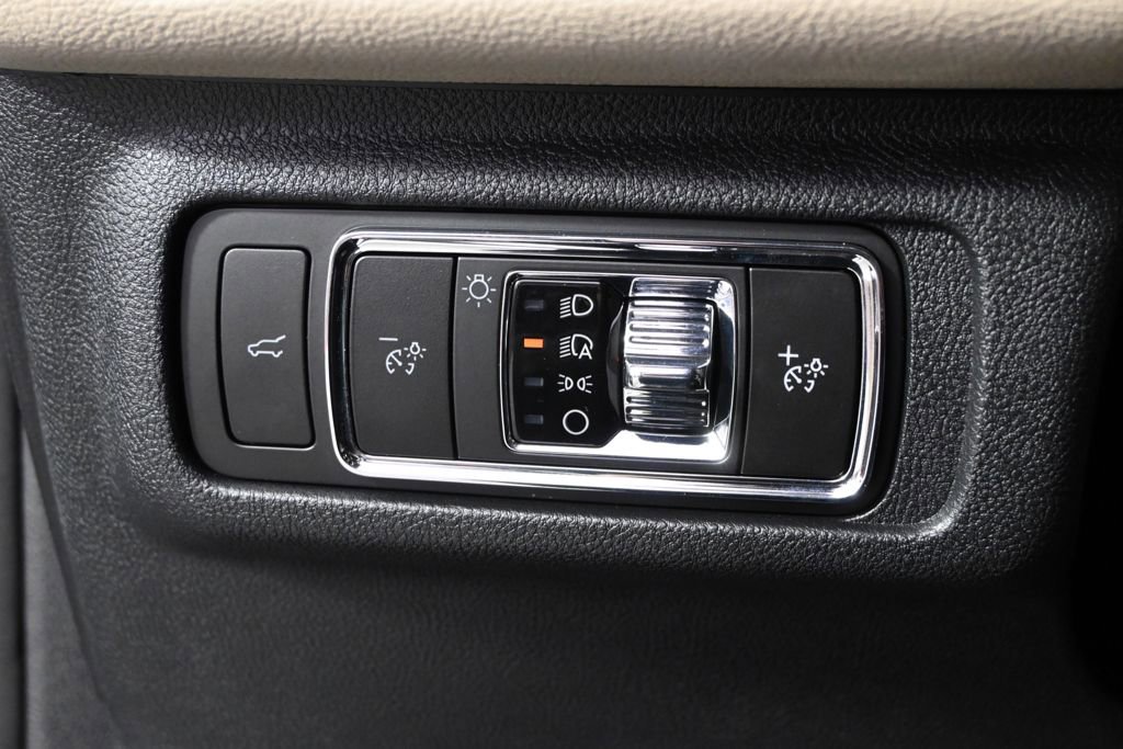 New 2026 Lincoln Corsair Reserve w/ Jet Appearance Package image 24