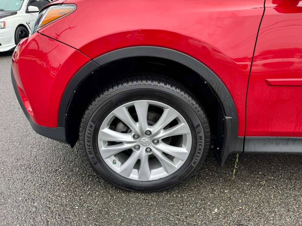 Used 2013 Toyota RAV4 Limited AWD/4WD image 4