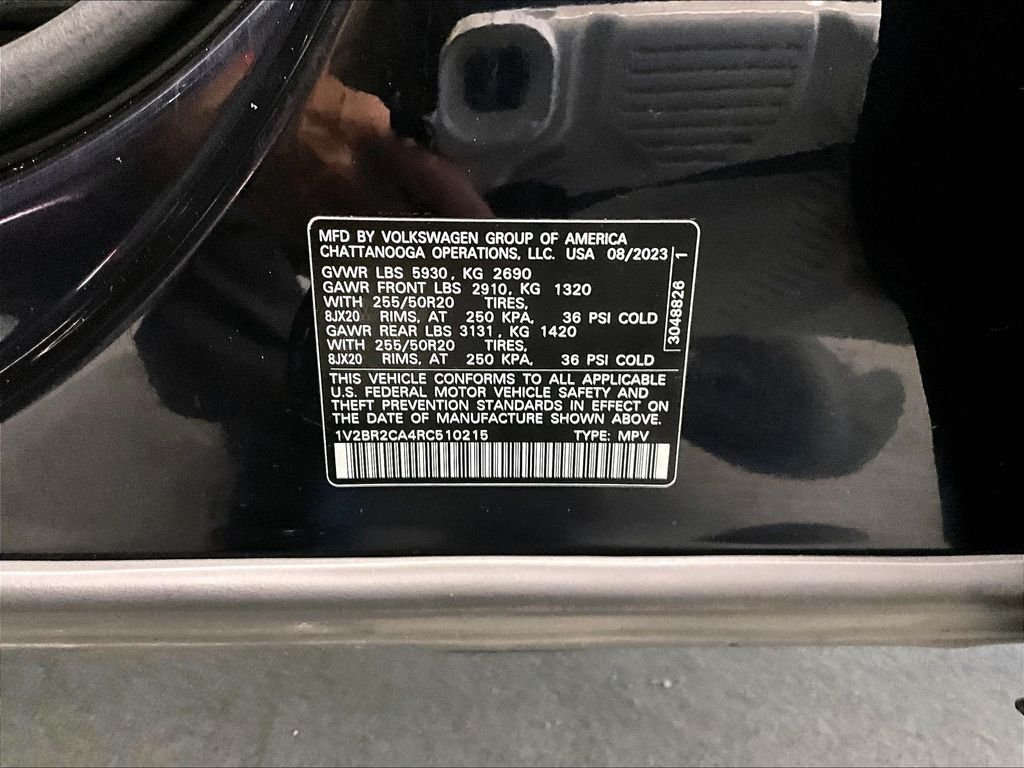 Used 2024 Volkswagen Atlas SEL AWD/4WD image 35