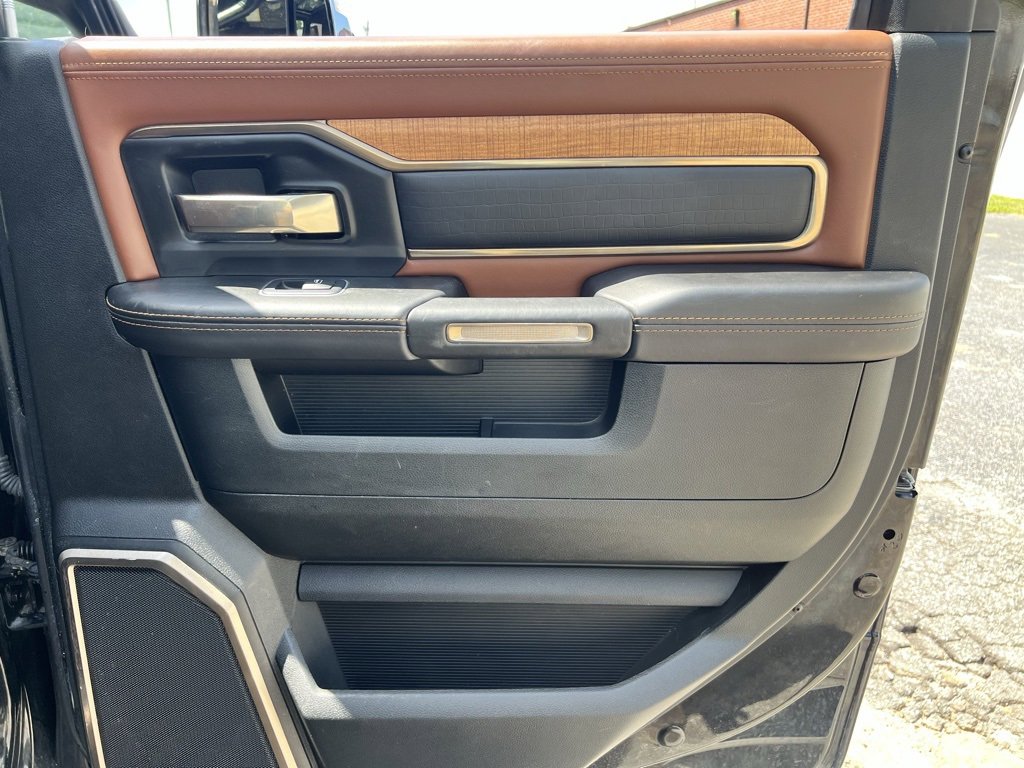 Used 2021 RAM 3500 Limited image 19