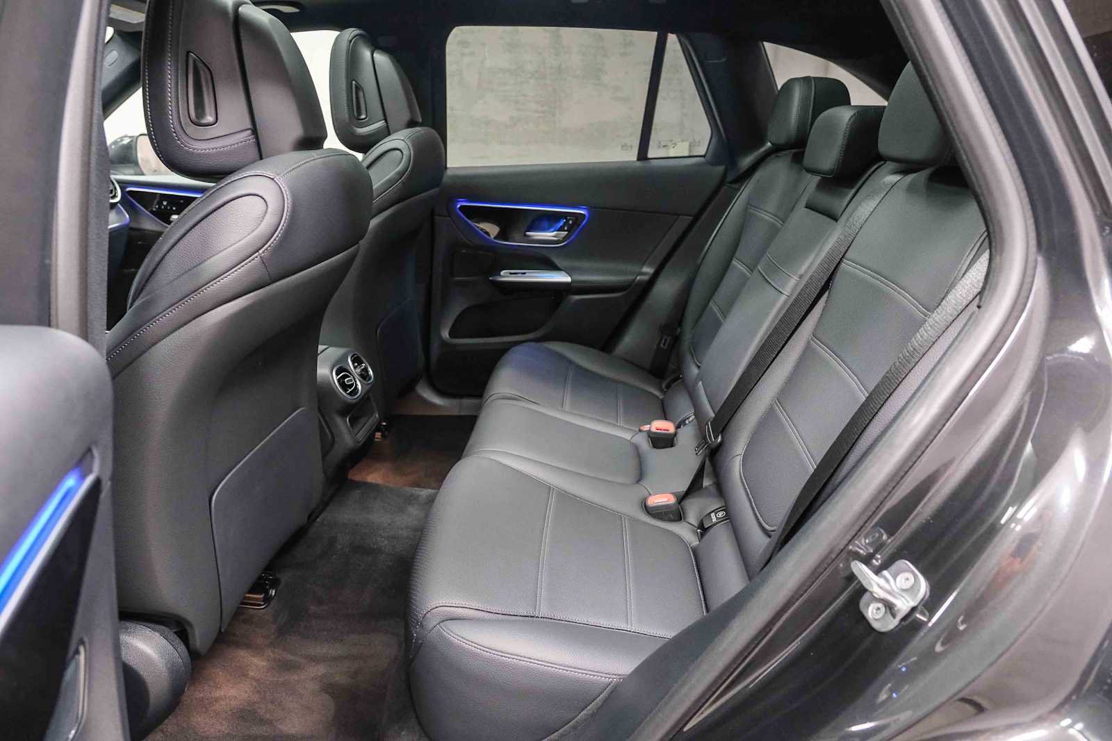 Certified 2026 Mercedes-Benz GLC 300 image 24