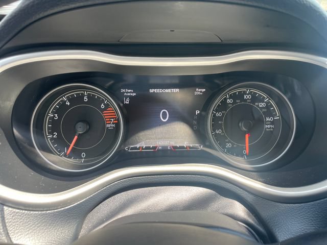 Used 2016 Jeep Cherokee Limited w/ Luxury Group AWD/4WD image 17